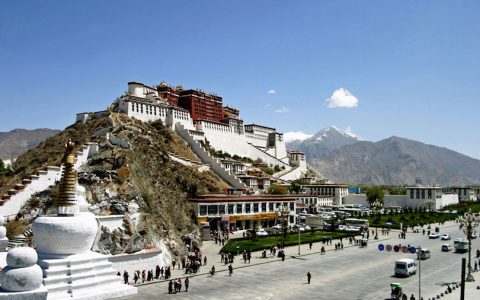 世界上最高的宫殿（西藏布达拉宫）