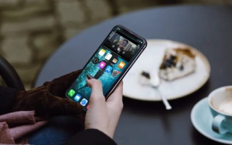 如何在iPhone和iPad上通过YouTube使用画中画