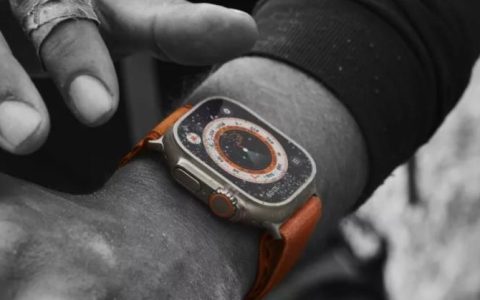 Apple Watch Ultra和Series8区别参数对比，那款更值得入手？