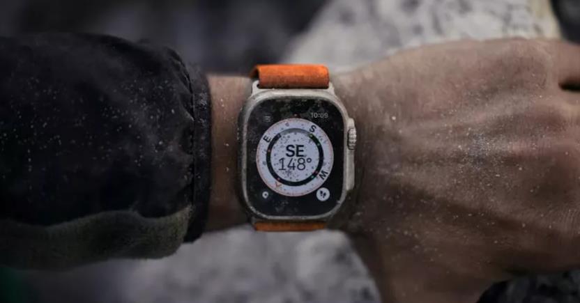 Apple Watch Ultra和Series8区别参数对比，那款更值得入手？