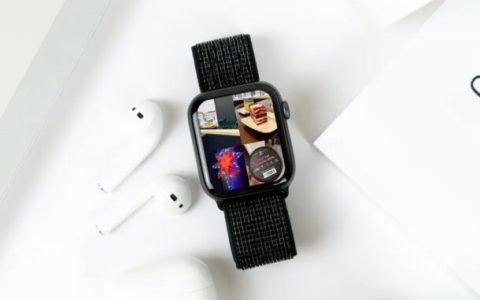 如何将iPhone手机照片同步到Apple Watch（苹果手表技巧）