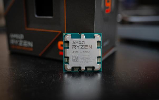 AMD锐龙9 7950X对比Intel Core i9-13900K：势均力敌