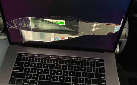 如何在屏幕碎屏的情况下访问Macbook上的数据？