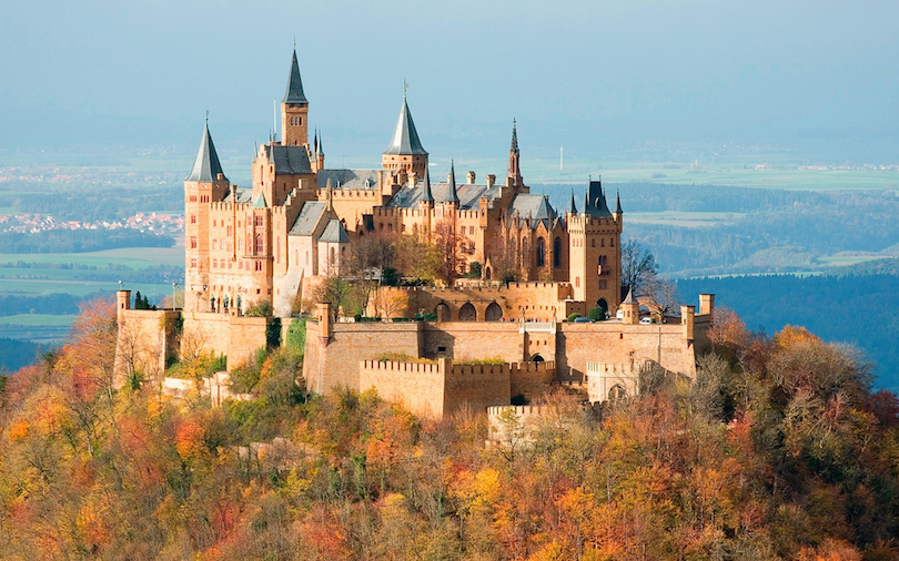 20 Most Beautiful Castles in the World-多听号