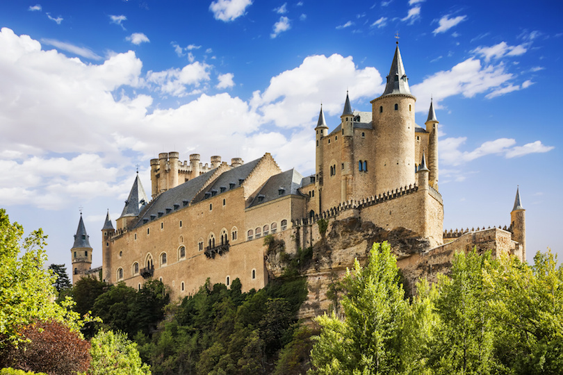 20 Most Beautiful Castles in the World-多听号