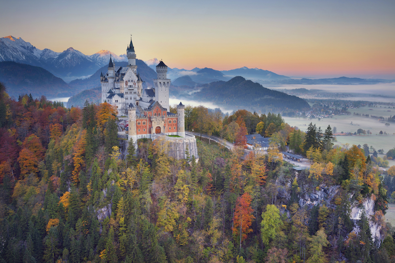 20 Most Beautiful Castles in the World-多听号