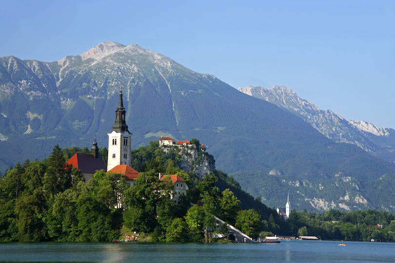 17 Most Beautiful Churches in the World-多听号