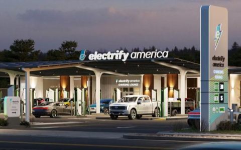 如何在Electrify America为您的电动汽车充电