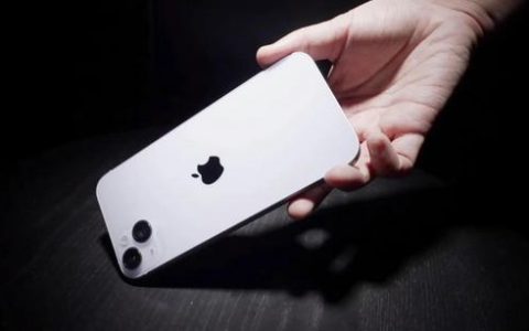 现在iPhone12值得购买吗？苹果12评测应该购买哪种