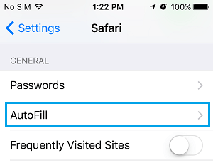 iPhone 上 Safari 浏览器设置屏幕上的自动填充选项