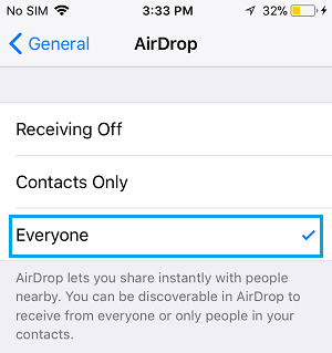 在 iPhone 上接受来自所有人的 AirDrop 选项