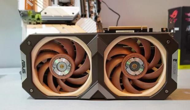 华硕GeForce RTX 4080 Noctua版，显卡评测酷炫且静音