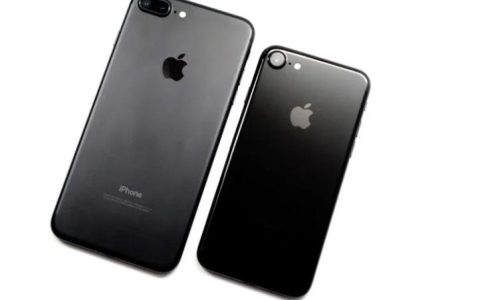 如何强制重启iPhone7（苹果手机7Plus硬重置方法）