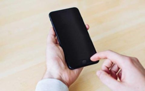 如何阻止IPHONE屏幕在通话期间变黑