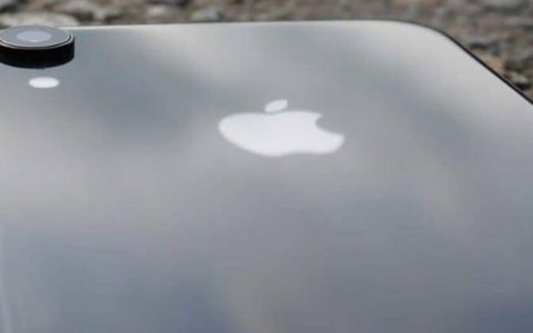 如何修复损坏的IPHONE XR（苹果XR屏幕需要多少钱）