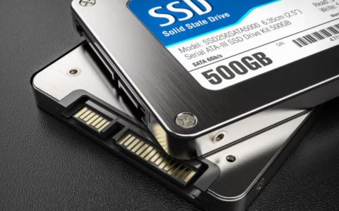 SSD固态硬盘怎么接线，我可以连接多少个SATA硬盘