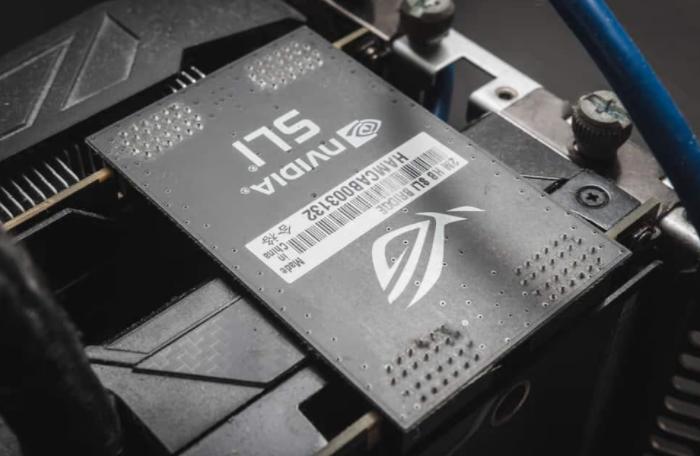 可以使用两张不同的卡进行 SLI 吗？