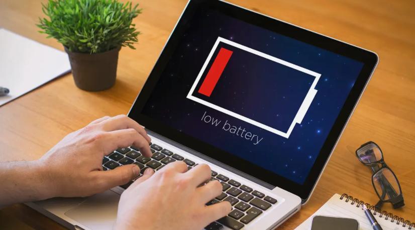 为什么您的新笔记本电脑电池耗电如此之快？
