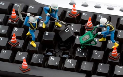 机械键盘维护:如何润滑机械键盘上的按键