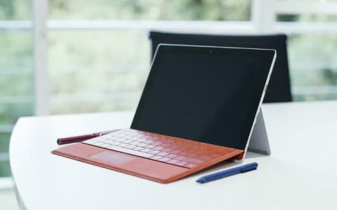 为什么Surface Pro键盘不工作？修复方法