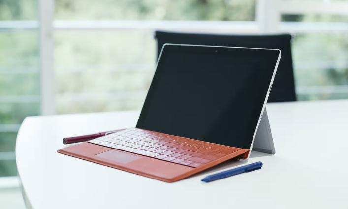 为什么Surface Pro键盘不工作？修复方法