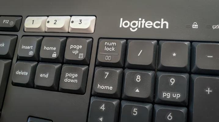 屏幕打印键盘按哪个键，如何在罗技键盘上打印屏幕