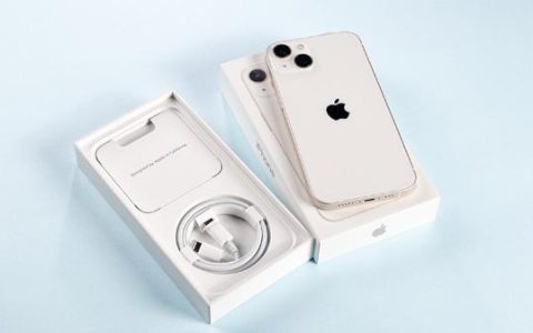 iPhone13有保护壳吗？购买前了解这一点