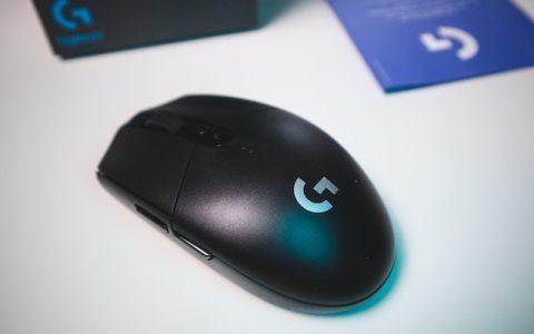 罗技的Unifying和Bolt无线技术是什么？